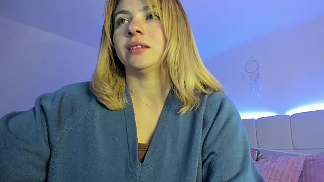 ori_valentina - Ori_valentina's free webcam - UK Sex Cams