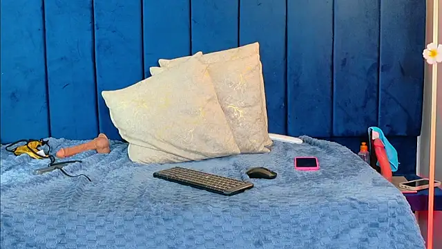 kiaratentation webcam