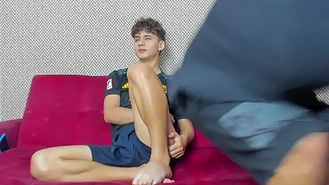 willy_sexxx18 webcam