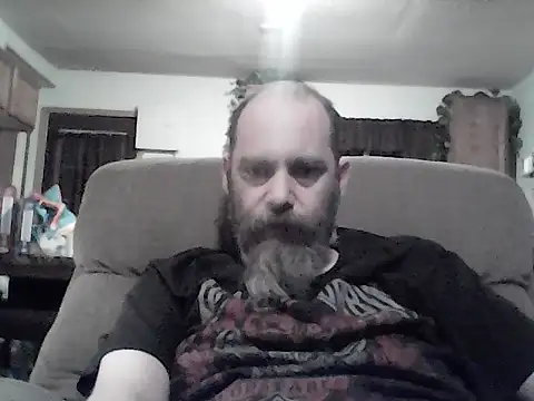 crazyheratic8 webcam