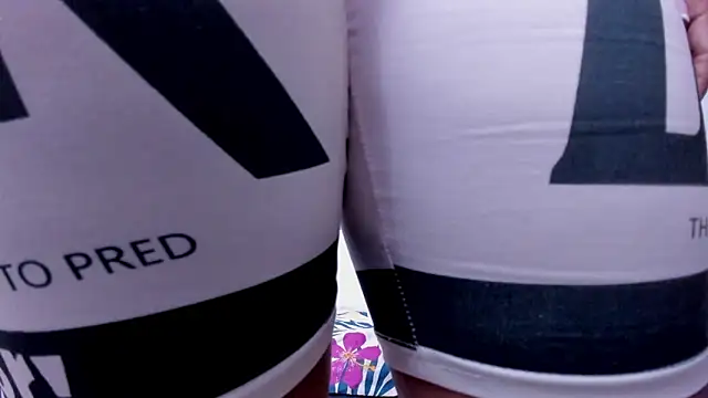 celena_wonder webcam