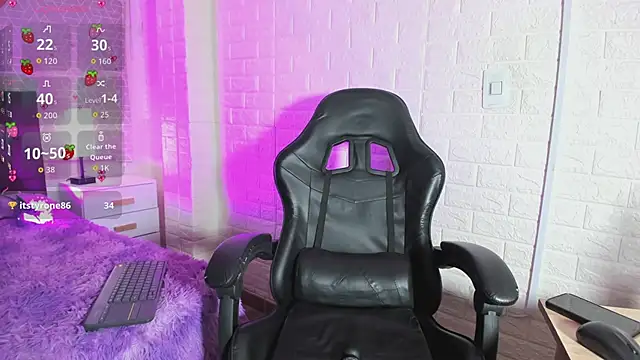 SWEET_KITTY_01 webcam