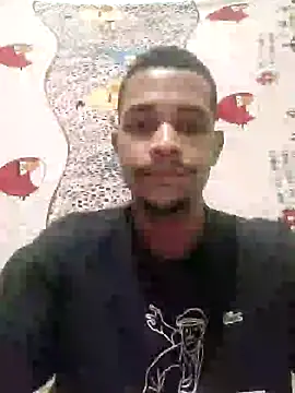 LATREL22ctmtrs webcam