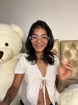 TweetiePieXXX webcam