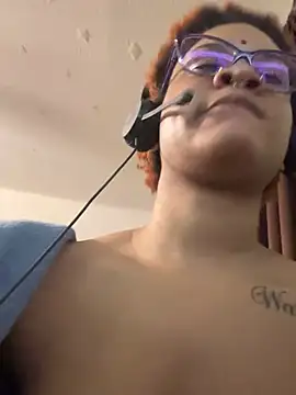 nickytheehawtie webcam