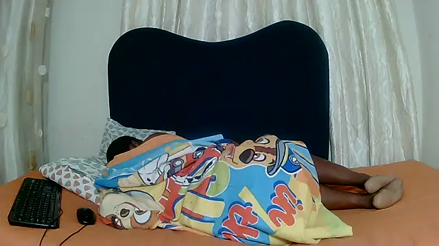 Exotic_FreakyQueen webcam