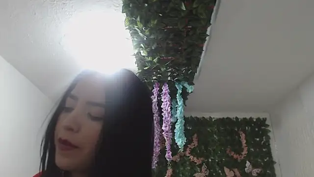 adara_cute_69 webcam