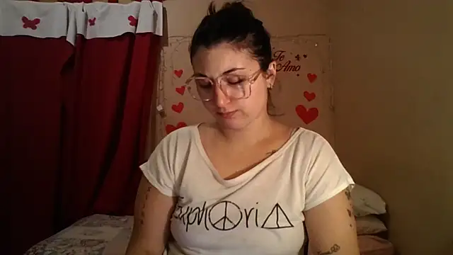 imsohornydacom webcam