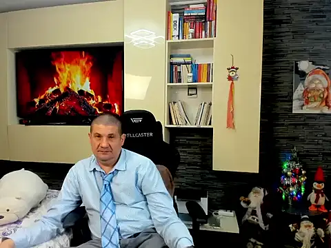 SpartacusDaddy48 webcam