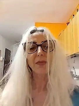 _sexyBLONDE46_ webcam