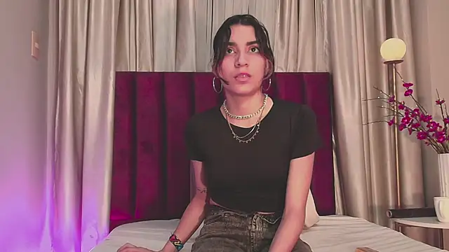 aylastone - AylaStone's free webcam - UK Sex Cams