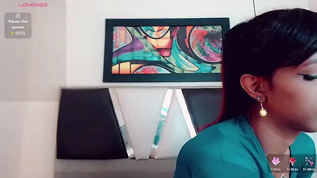 hilary_rodriguez webcam