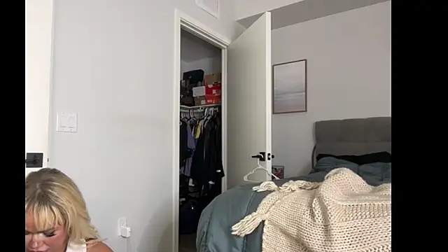 ElenaErickson webcam