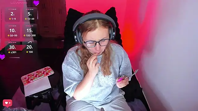 bonnie_moon_ - Bonnie_moon_'s free webcam - UK Sex Cams