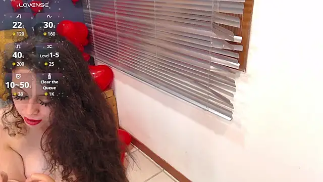 KendraaSimons webcam