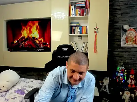 SpartacusDaddy48 webcam