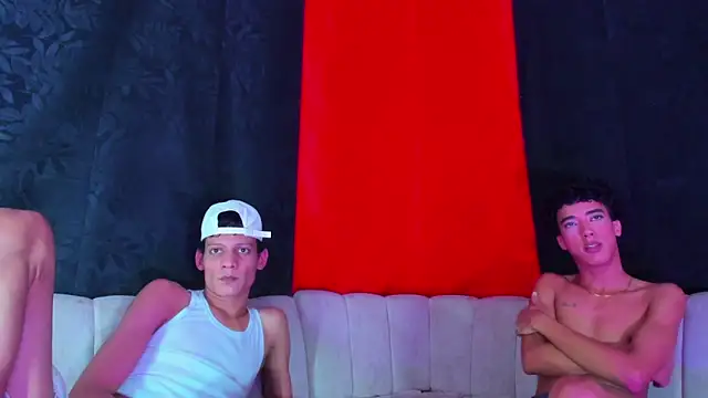 Pleasure_boys_hot webcam