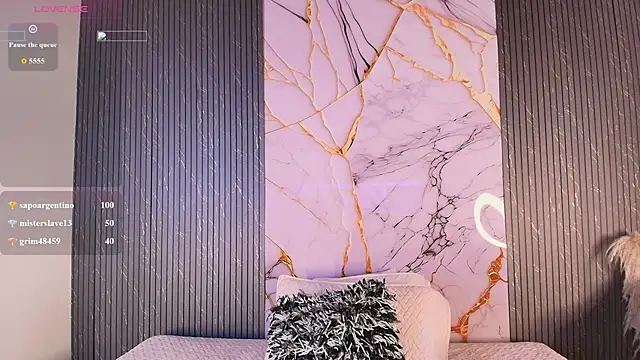 big_tits_in_your_face webcam