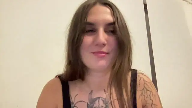 MilaHornyGirl webcam