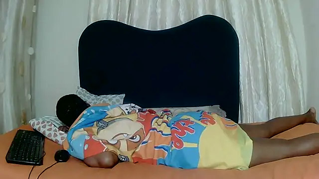 Exotic_FreakyQueen webcam