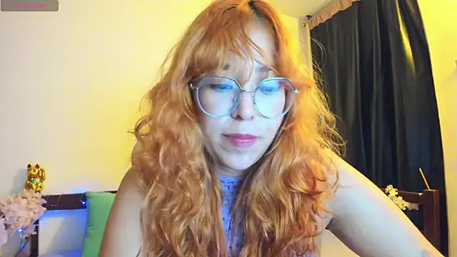 _Moon_Johnson webcam