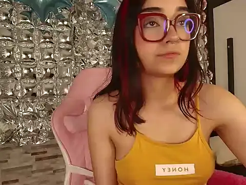 lala_cherry - Lala_cherry's free webcam - UK Sex Cams