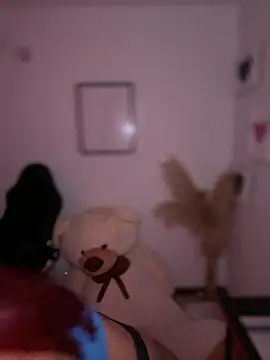 Zarahs_Blare1 webcam