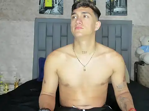 Alann_Smith_X webcam