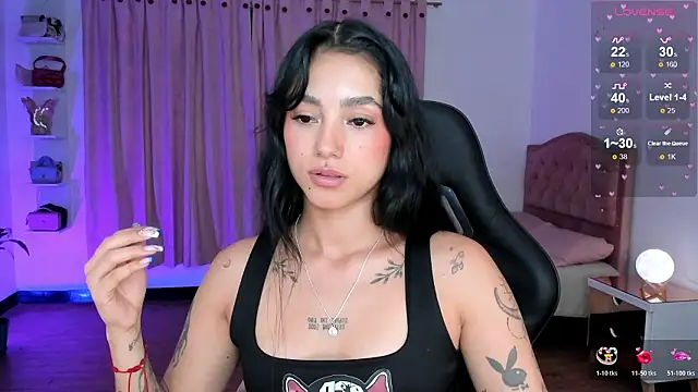 Lizzie_corner_v webcam