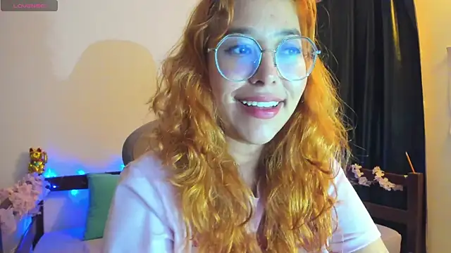 _Moon_Johnson webcam