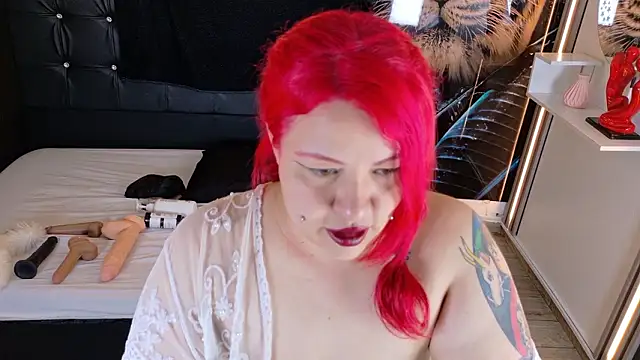 Bruja__Scarlata webcam