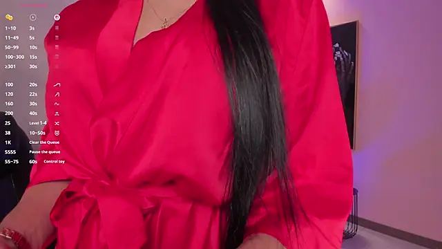 LizzHamilton__ webcam