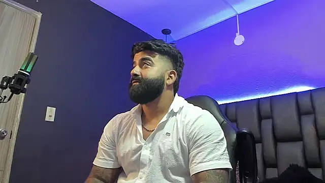 lyon_vach - Lyon_vach's free webcam - UK Sex Cams