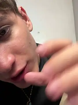 naim_theking - Naim_TheKing's free webcam - UK Sex Cams