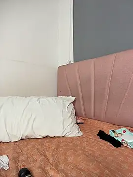 shanell_c1 - Shanell_c1's free webcam - UK Sex Cams