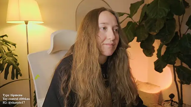 scarlett_noirmuse - Scarlett_NoirMuse's free webcam - UK Sex Cams