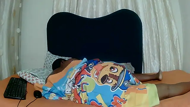 Exotic_FreakyQueen webcam