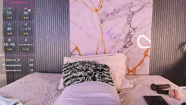 big_tits_in_your_face webcam