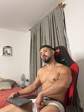 Ezzio_Scolaro webcam