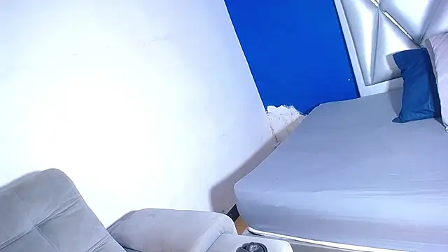 exotic_karmella webcam