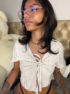 TweetiePieXXX webcam