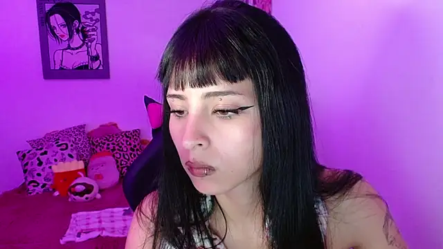 Kind_Scarlett webcam