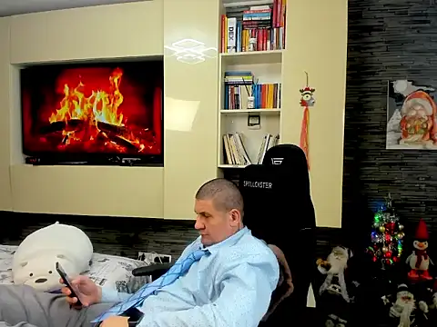 SpartacusDaddy48 webcam