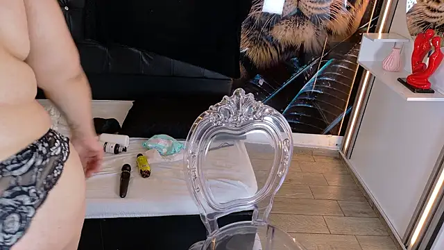 Bruja__Scarlata webcam