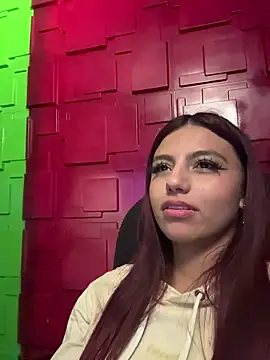 emily-teen - Emily-teen's free webcam