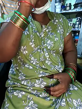 tamilselviroja- - Tamilselviroja-'s free webcam