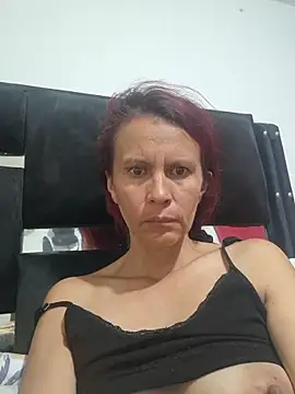 Webcam Model (cintia_love)  is live.Free join now!