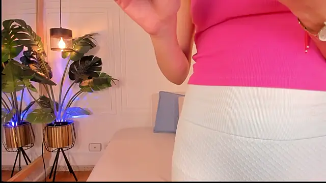 Nicole_Whittee webcam