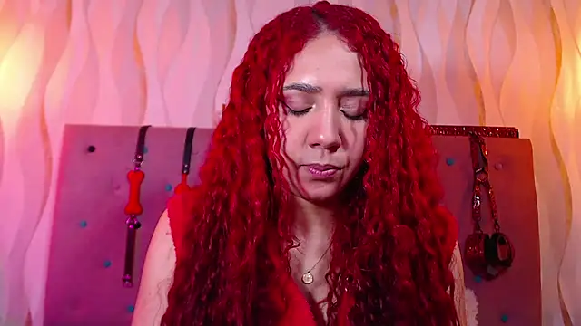 IsabelaLatina webcam