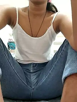 Webcam Model (Isha_kumari_69)  is live.Free join now!